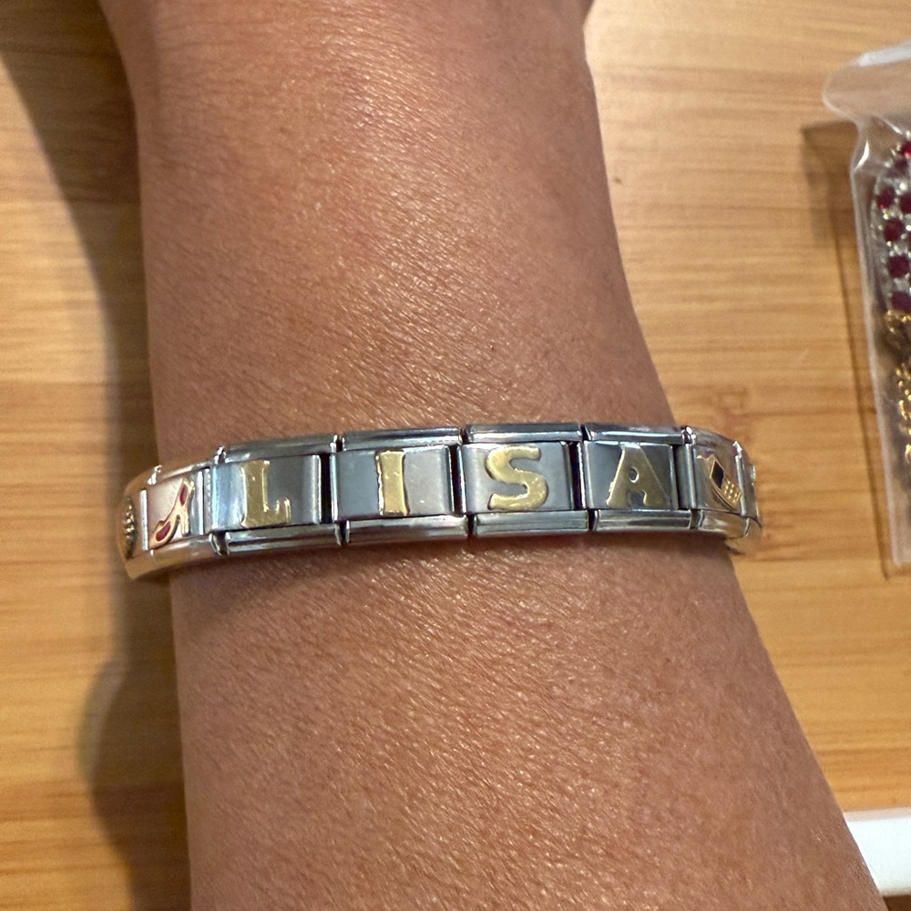 Sterling Silver Stretch bracelet “Lisa” name